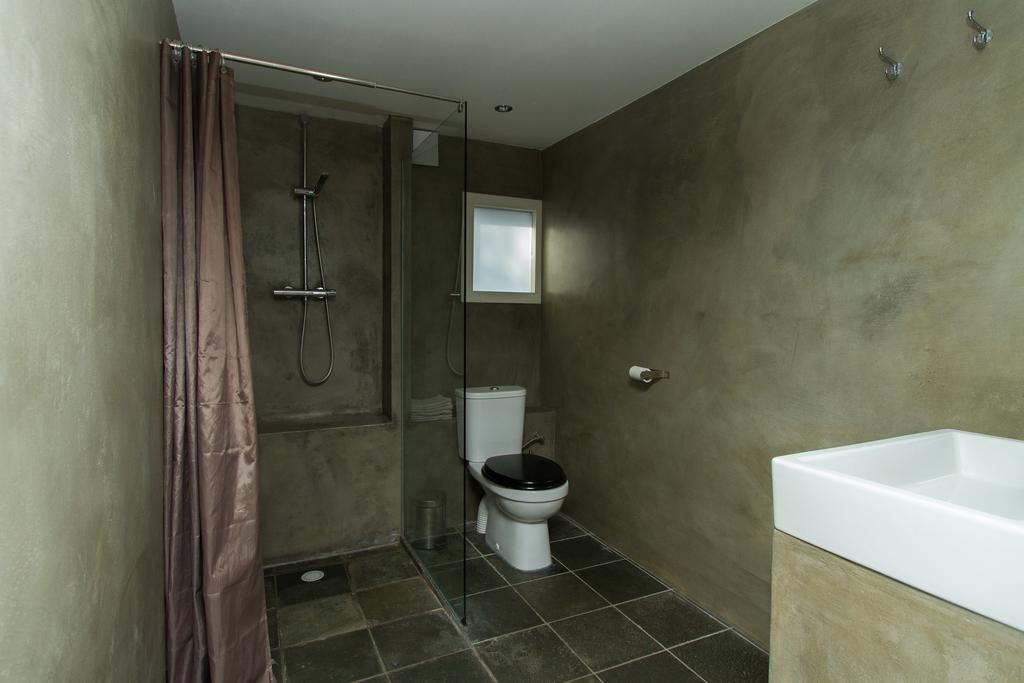 Paardenstal, Private House With Wifi And Free Parking For 1 Car Apartment Weesp Ngoại thất bức ảnh